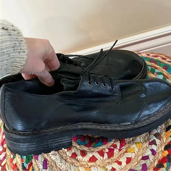 NWOT Moma  black leather shoes made in Italy - Picture 4 of 7